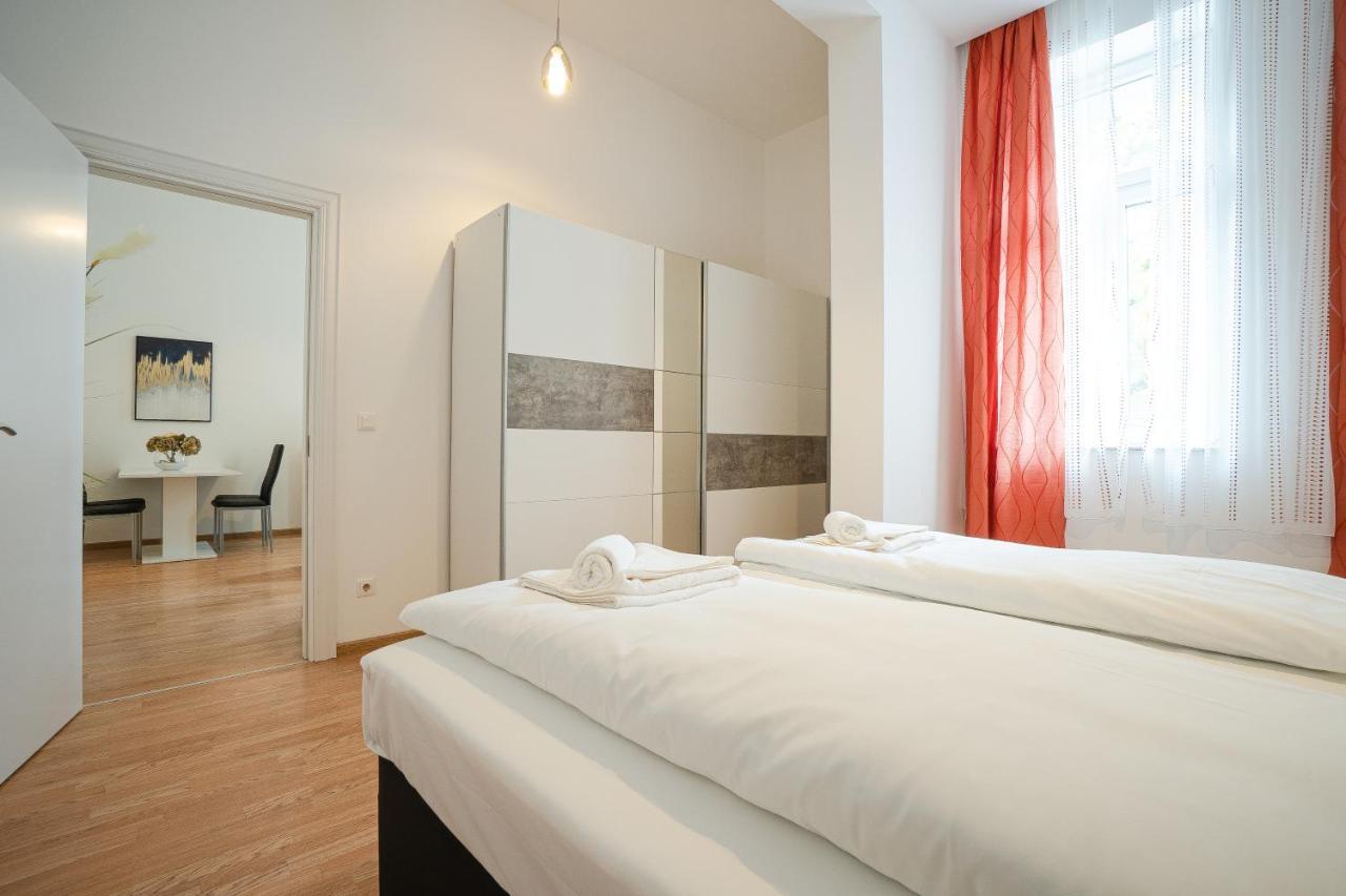Apartment In The Central Area. 5 Minute'S Walk To The Danube. Виена Екстериор снимка